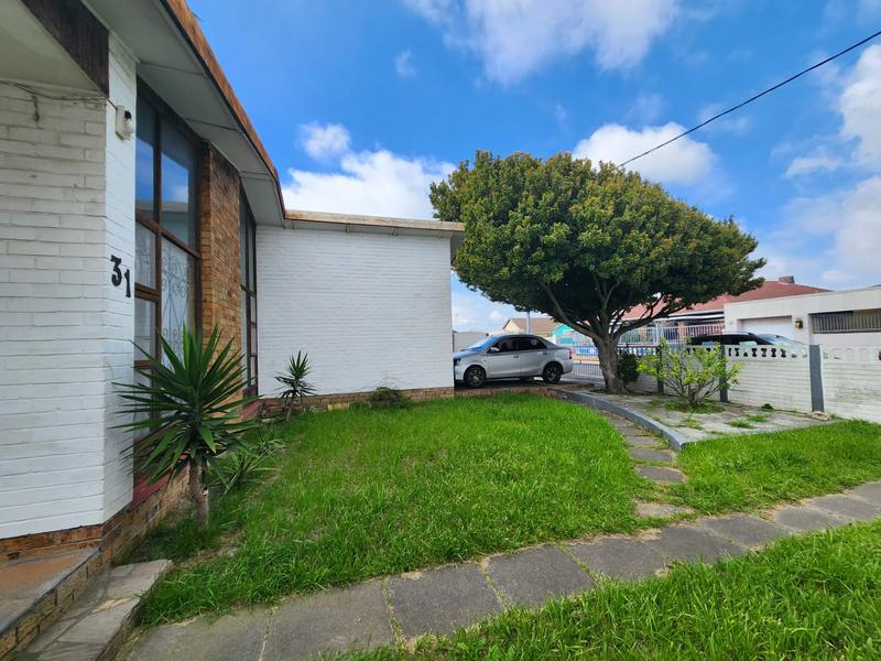 3 Bedroom Property for Sale in Kensington Western Cape
